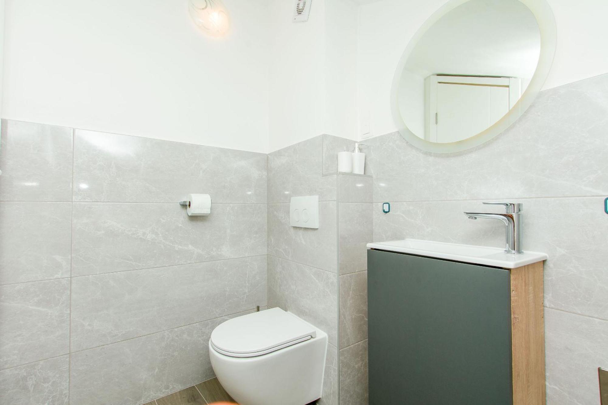 Apartment Petea Omiš Esterno foto