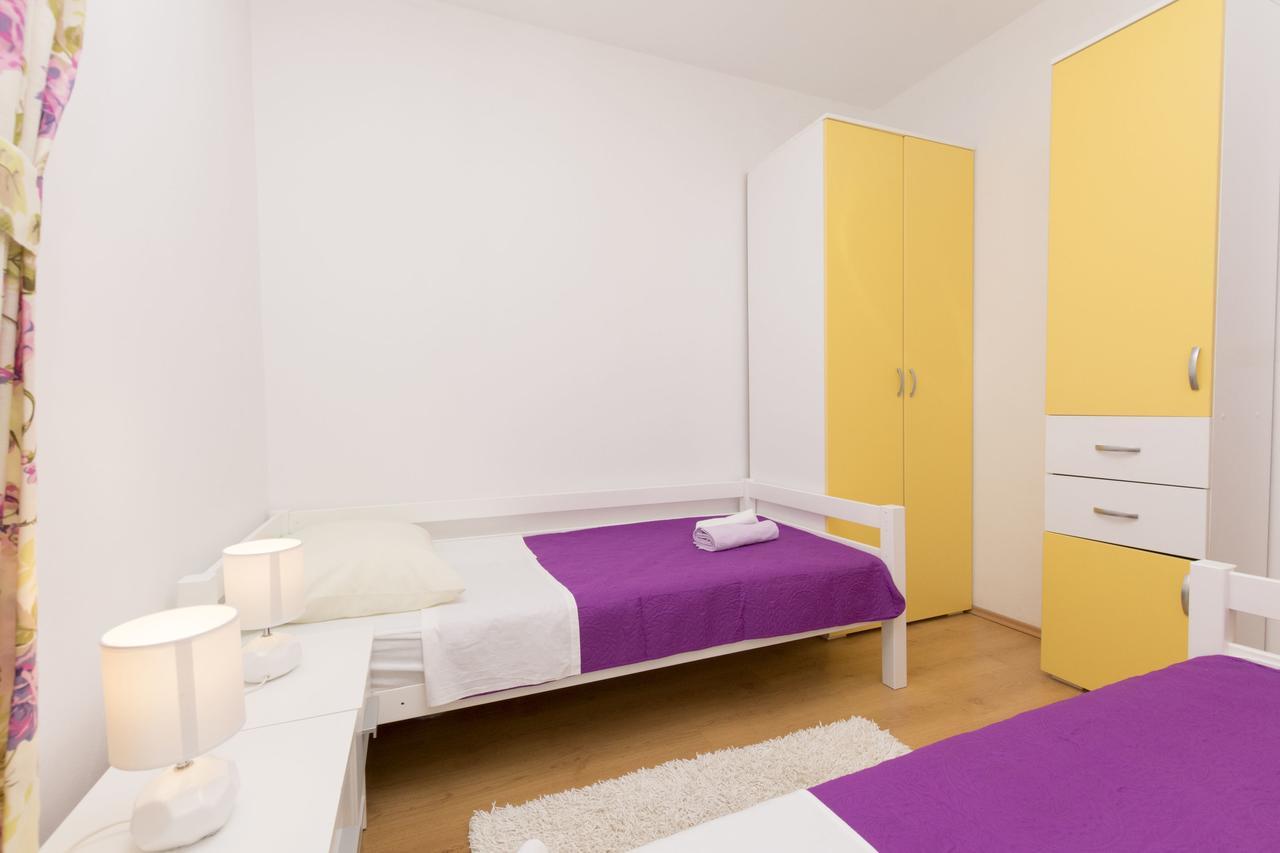 Apartment Petea Omiš Camera foto